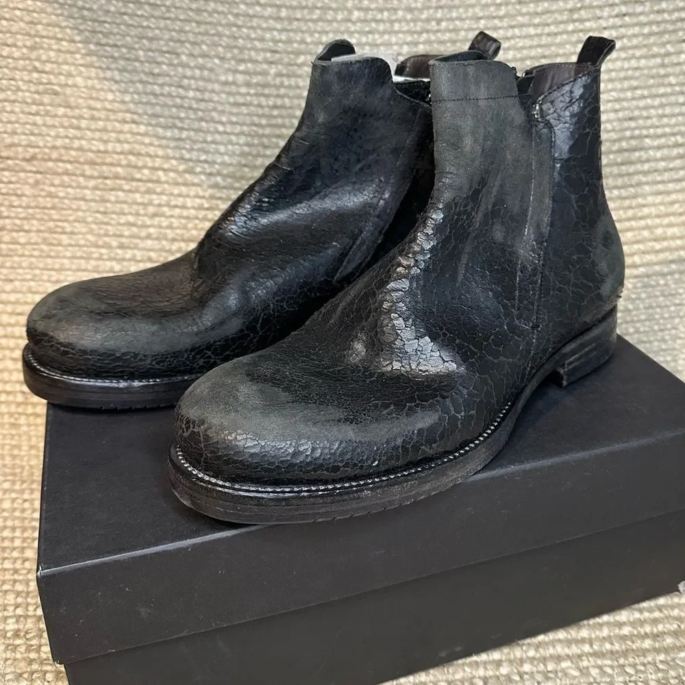 NWT Area Forte distressed crackle chelsea handcrafted boots sz 42 Italy